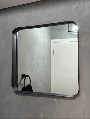 Espelho Quadrado com Moldura em Ferro Preto 51x51