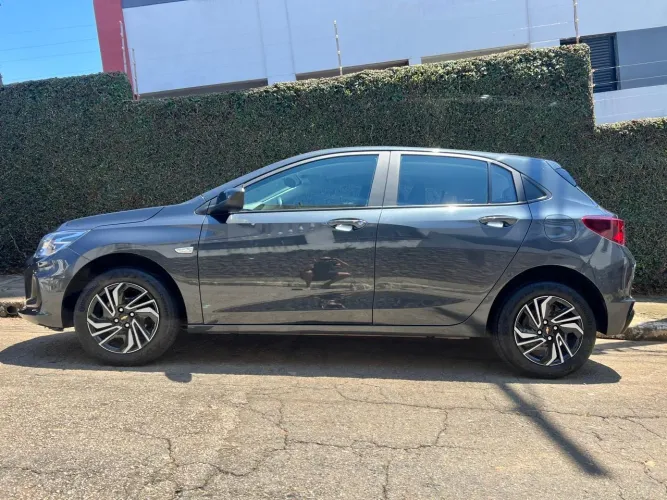 Chevrolet Onix Hatch LT 1.0 12V Flex Mec. 4P 2025