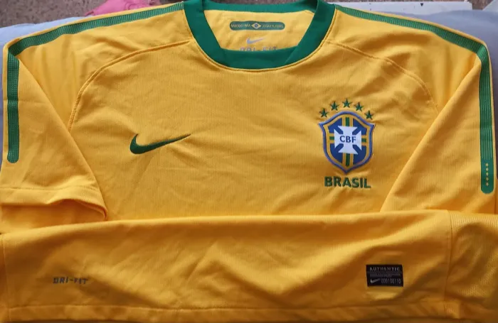 Camisa Brasil Nike Copa 2010 África do Sul Amarela Tam G Nova Frete Grátis