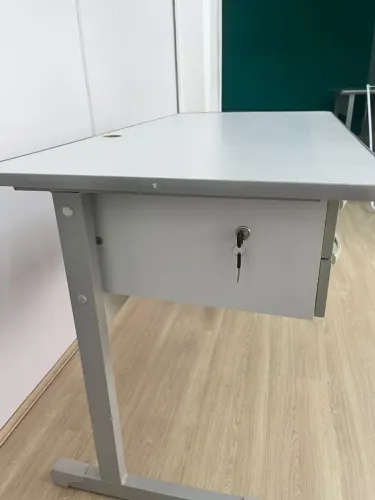 Mesa para Escritório