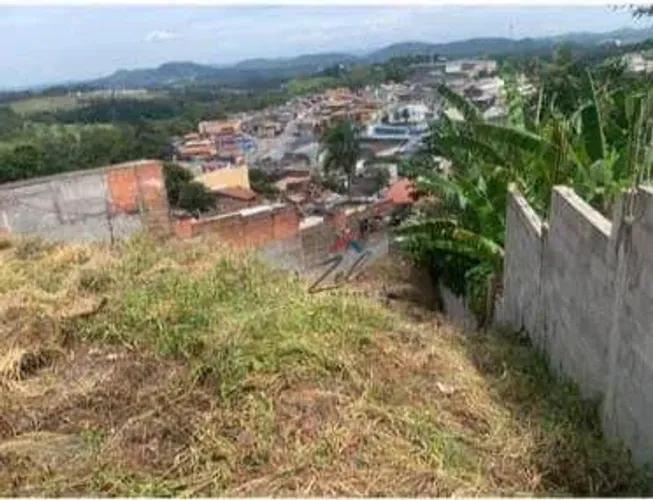 Terreno à venda, 300 m² por R$ 300.000 - Laranjeiras - Caieiras/SP