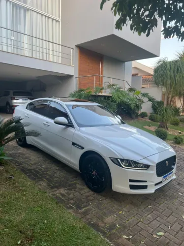 Jaguar XE 2.0 Turbocharged Pure 240cv Aut. 2016