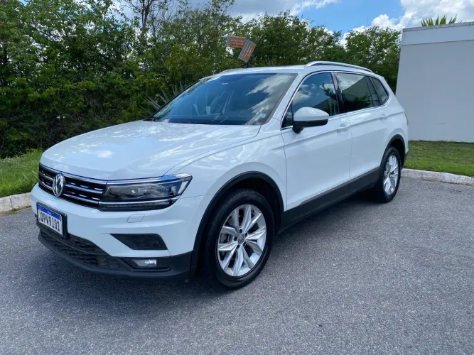 Volkswagen Tiguan Allspac Comf 250 TSI 1.4 Flex 2018