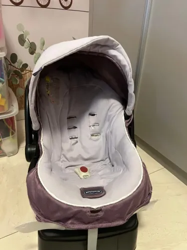 CARRINHO DE BEBE TRIO (MOISÉS E BEBÊ CONFORTO)