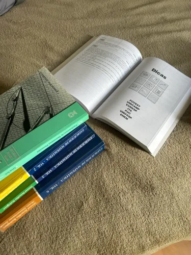 Conjunto de Livros Vestibular