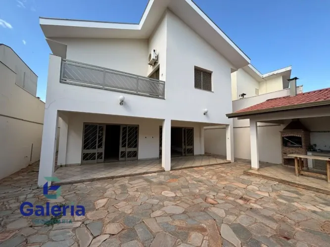 Casa residencial com 3 quartos para alugar, 293m² - Ribeirânia