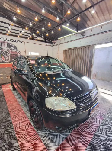 Volkswagen Fox Plus 1.6mi/ 1.6mi Total Flex 8V 4P 2005