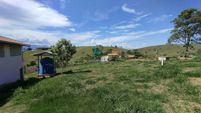 CHÁCARA COM 3.000 MTS DE ÁREA Á VENDA EM LORENA-SP