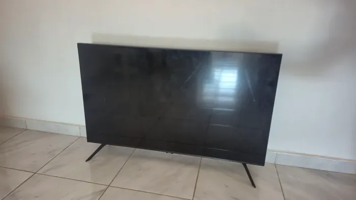 TV Samsung 50" Crystal UHD