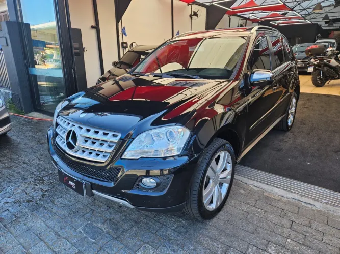 Mercedes-Benz ML-350 3.0 V6 4X4 Diesel 2010