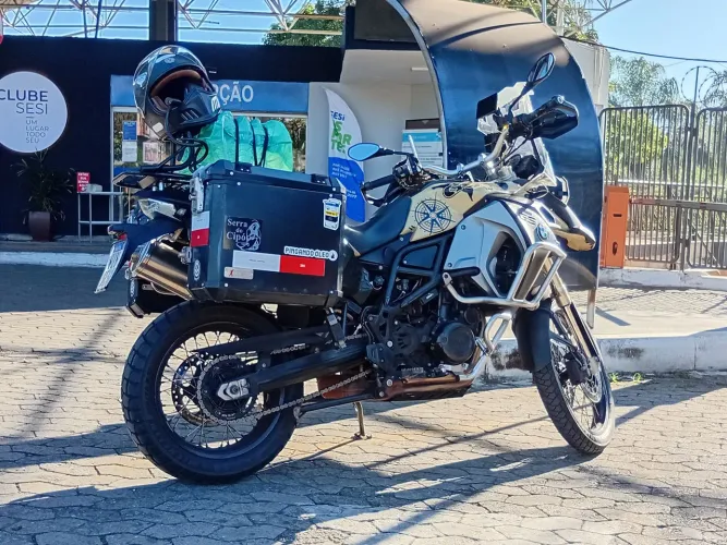 Gs f800 adventure