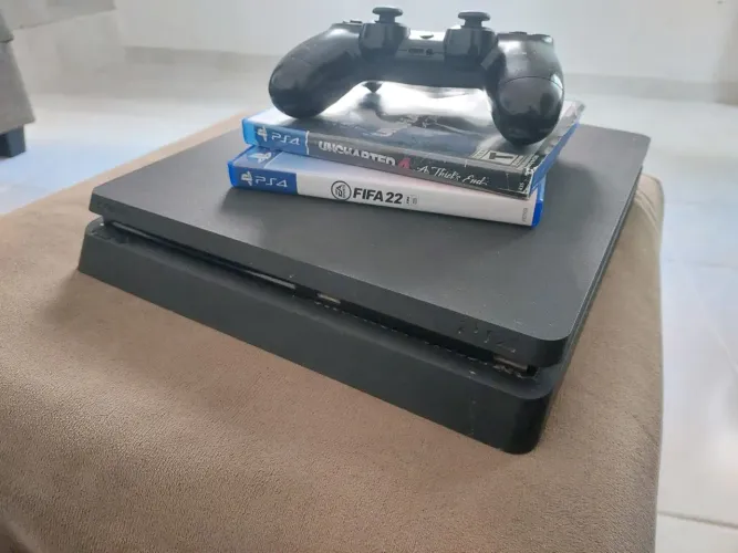 PS4