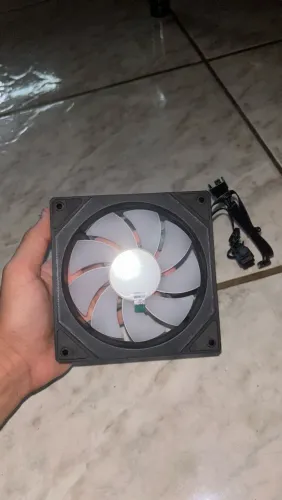 Vendo fan espelhada argb