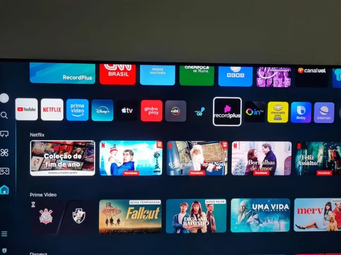 Smart tv 60" Samsung, Crystal 4k,  Xbox integrado, bluetooth,comando de voz, Alexa,