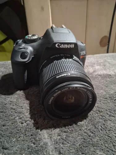 Canon rebel t7 