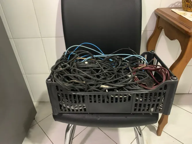 Cabos pra microfone e instrumentos