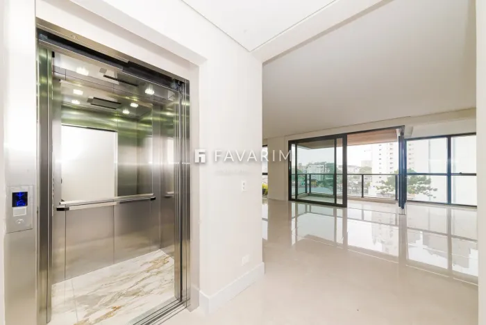 Lindo apartamento com 3 suítes no Alto da Glória - Referência 155 PF