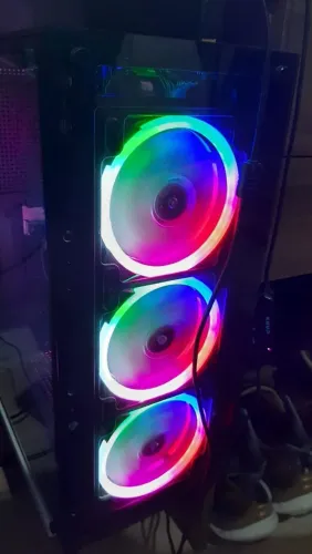 Vendo CPU com placa de vídeo 4gb