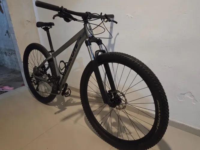 Bicleta Absolute aro 29, tamanho 15,5