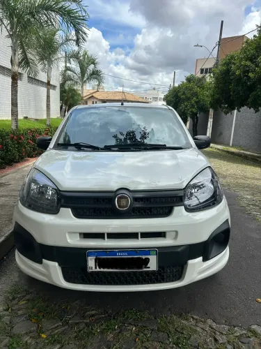 Fiat Uno Attractive 1.0 EVO Fire Flex 8V 5P 2021