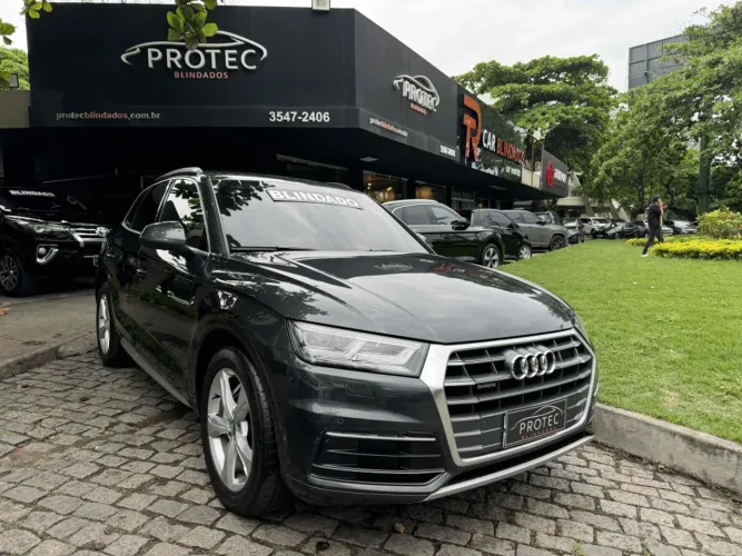 Audi Q5 2.0 TFSI Quattro S Tronic (blindado) 2020