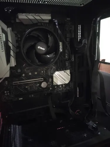 Kit Ryzen 5500+Placa mãe b450 Still legend superframe