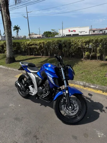 FZ 250 FAZER