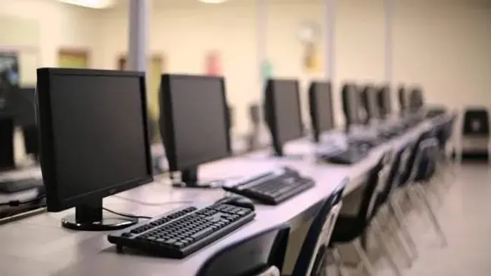 Programação de Computadores , Sistemas , Aplicativos ,Sites , IA , Inteligência Artificial