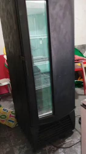 Vendo cervejeira 530L funcionando perfeitamente