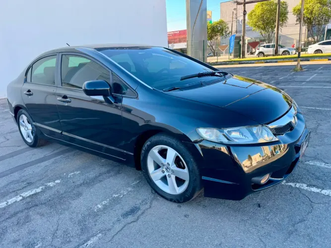 Honda Civic Sedan LXS 1.8/1.8 Flex 16V Mec. 4P 2007
