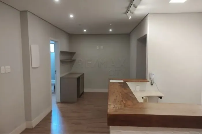 Casa Comercial para Locação - Vila Virgínia em Jundiaí - SP
