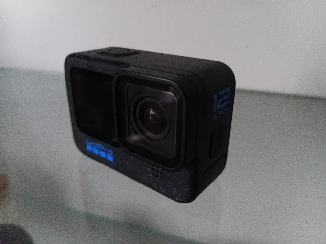 GO PRO 12 BLACK / 2 BATERIAS ORIGINAIS IMPECÁVEL.