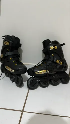 Patins Oxer Darkness Gold - In Line Freestyle