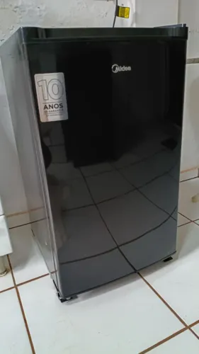 Frigobar 124 Litros Black Edition