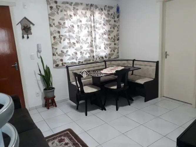 Apartamento à venda no bairro Partenon com 39 m² e 2 dormitórios/quartos disponíveis.