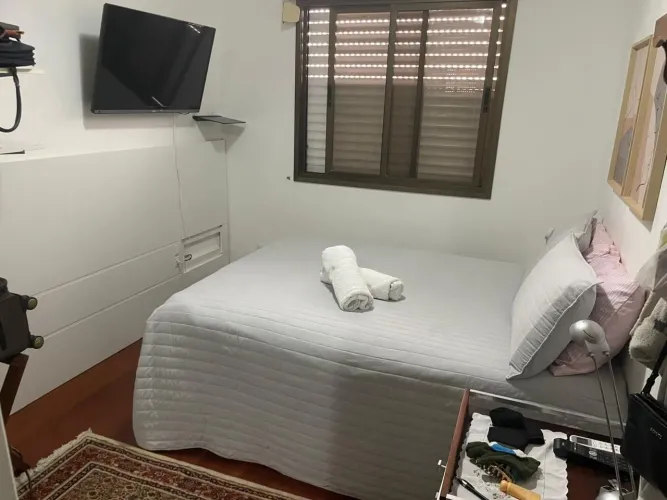 Vaga de quarto para mulheres 
