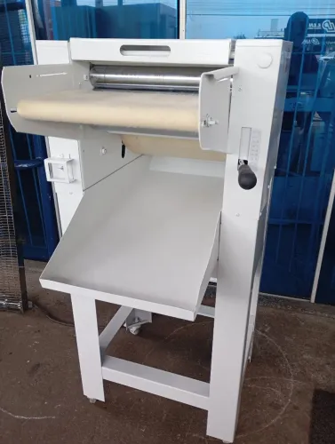 Modeladora Venâncio 220v