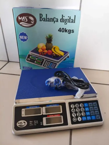 Balança 40 kg bateria e comércio