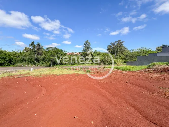 Terreno à venda, 270 m² no Parque Tauá, Londrina/PR