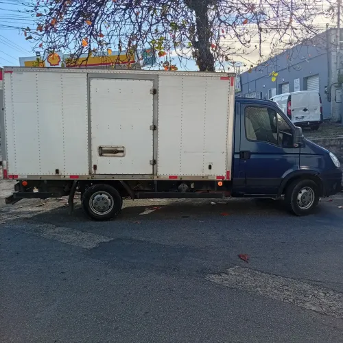 Vendo caminhão Iveco Daily 35S14
