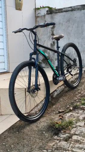 Bicicleta hounston aro 29, cor preta, 21 marchas.