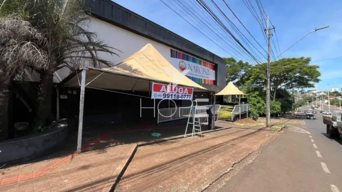 Loja/salão/ponto comercial para locação com 750 m² - estrutura para bar e balada - Rua Pre