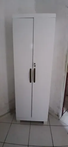 GUARDA ROUPA