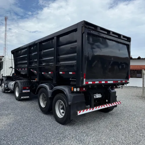 Carreta Caçamba 2 eixos - 2014