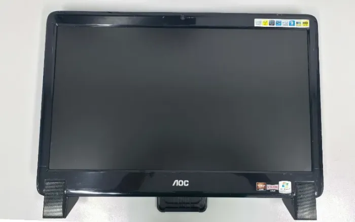 COMPUTADOR ALL IN ONE AOC M2011 - 20" - 4GB RAM - HD 500GB
