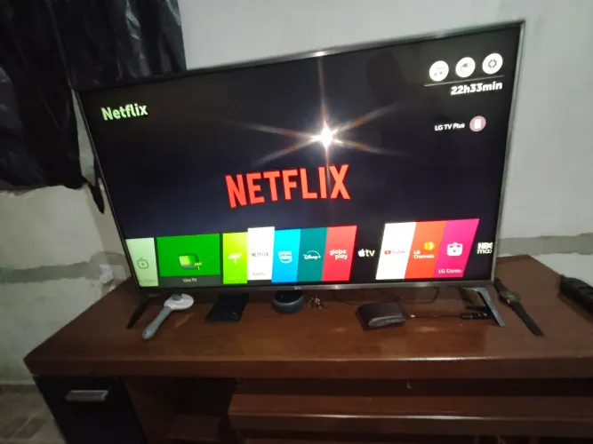 SMART TV LG 49UJ6565 49 Polegadas 4K HDR10