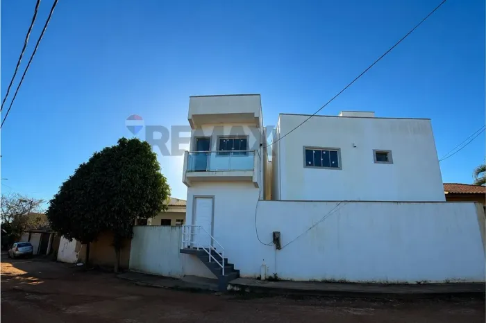 À venda casa nova com varanda na rua Monte Verde Alto da Boa Vista, em Búzios