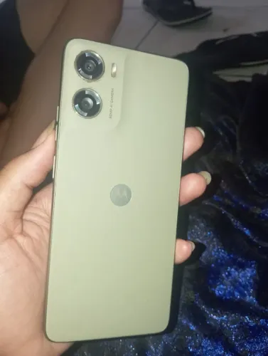 Motorola moto g06 256 gb 12 de ram pra vender rápido 