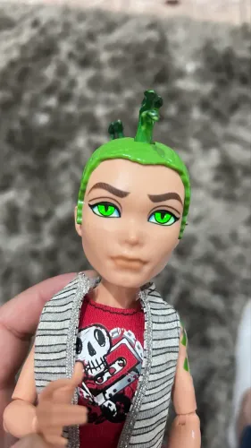 Boneco Deuce Gorgon G1 (Geração 1) da coleção clássica/básica de Monster High da Mattel
