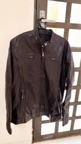 Jaqueta masculina marrom - tamanho M | Nova